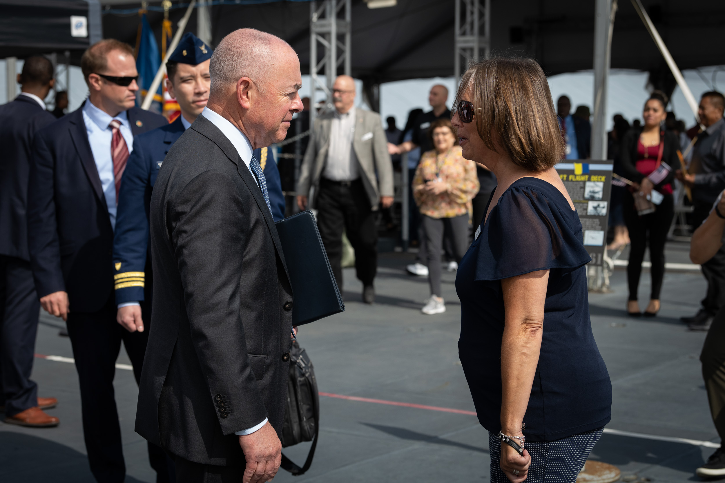 Dhs Secretary Alejandro Mayorkas Participates In A Uscis Special Naturalization Ceremony 031