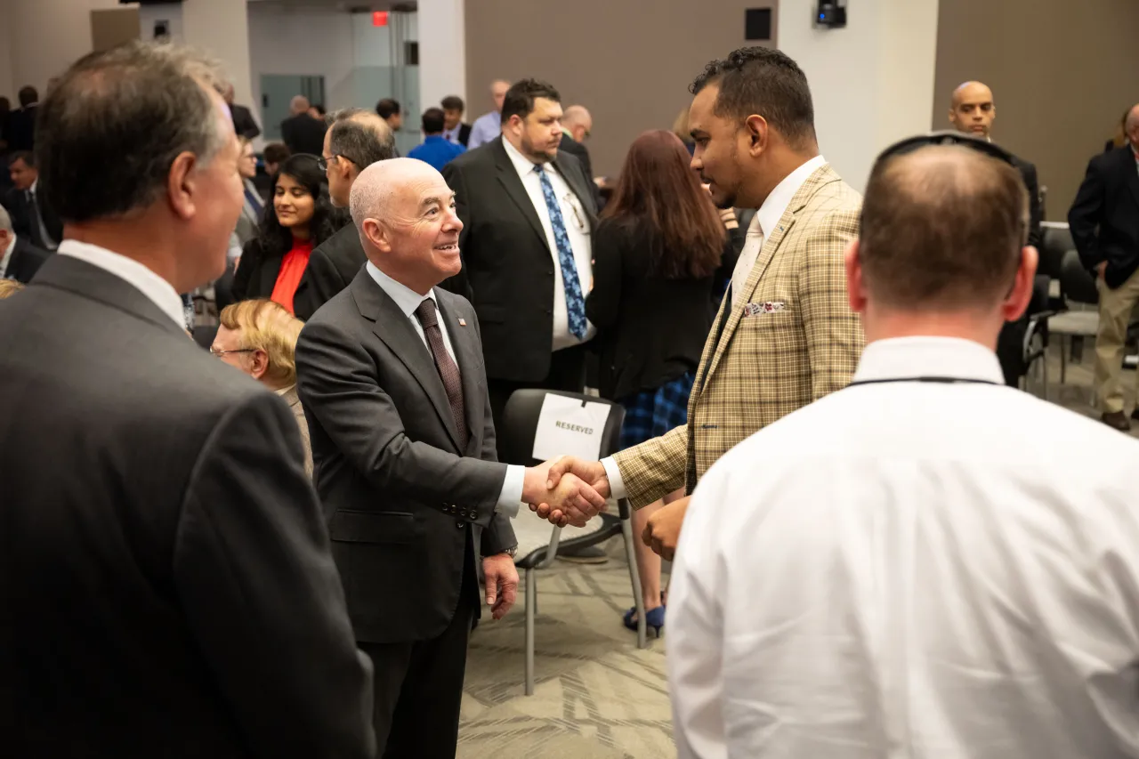 Image: DHS Secretary Alejandro Mayorkas Gives Remarks at Science and Technology Office Opening  (015)