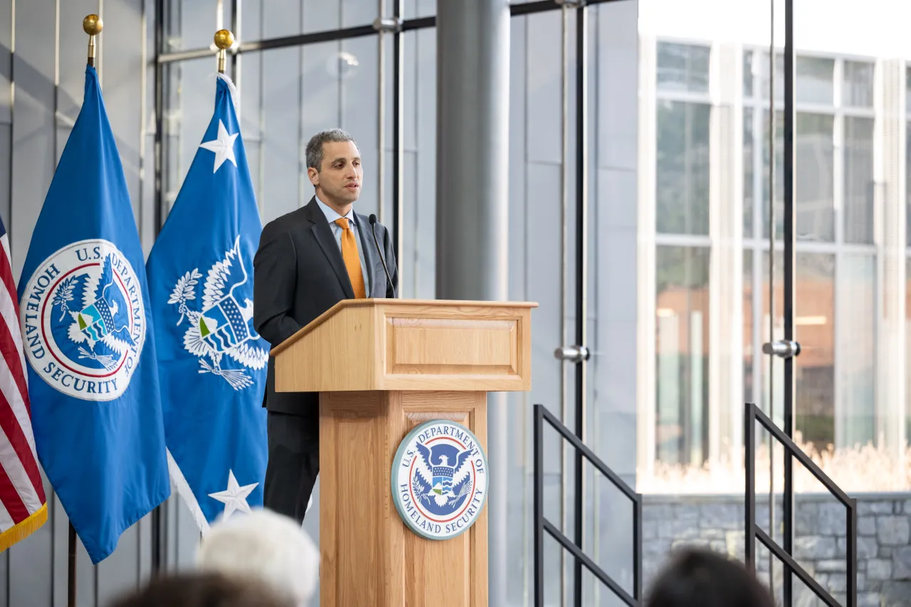 Image: DHS Secretary Alejandro Mayorkas Gives Remarks at the Office of Homeland Security Statistics Launch (030)