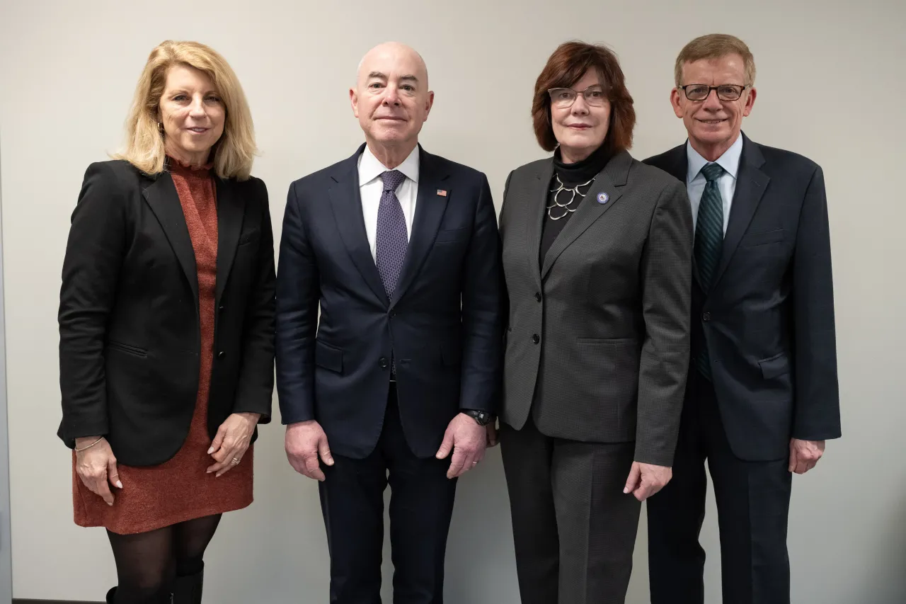 Image: DHS Secretary Alejandro Mayorkas Meets with National Governors Association - Winter Meeting with Homeland Security Advisors (003)