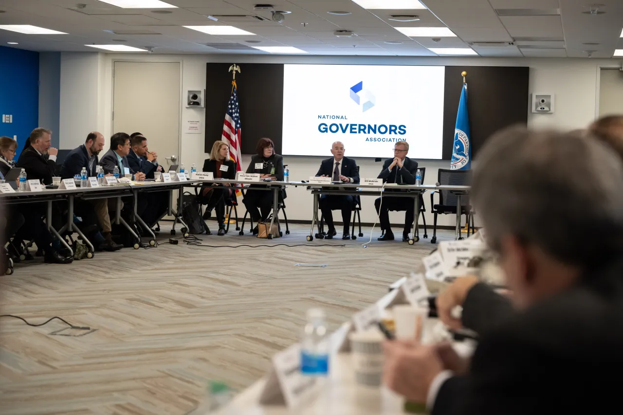 Image: DHS Secretary Alejandro Mayorkas Meets with National Governors Association - Winter Meeting with Homeland Security Advisors (014)