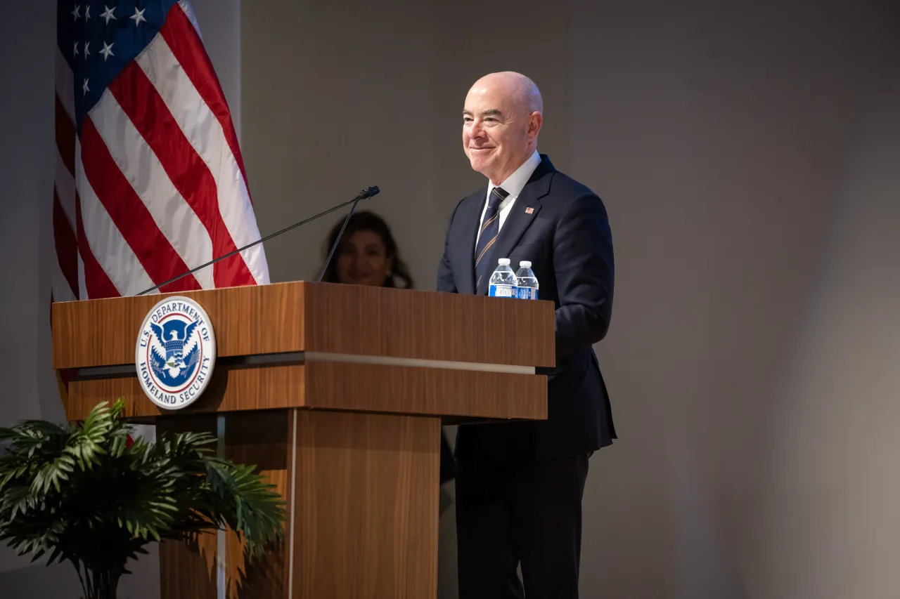 Image: DHS Secretary Alejandro Mayorkas Delivers Remarks at Annual HSI EAD Award Ceremony (013)
