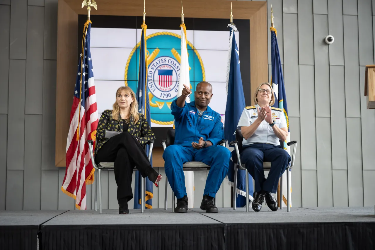 Image: DHS Senior Official Performing the Duties of the Deputy Secretary Kristie Canegallo Delivers Remarks at the Swearing in of Dr. Andre Douglas (001)