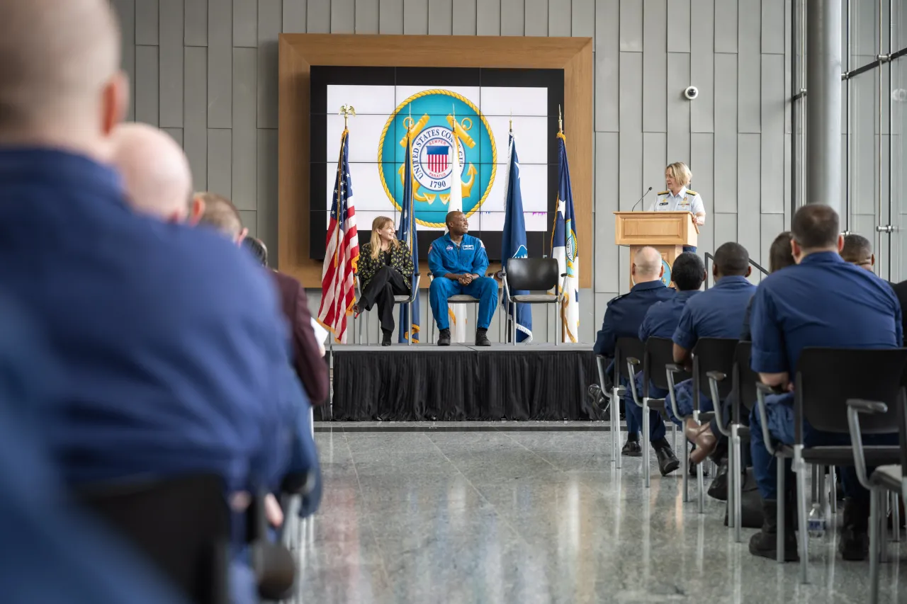 Image: DHS Senior Official Performing the Duties of the Deputy Secretary Kristie Canegallo Delivers Remarks at the Swearing in of Dr. Andre Douglas (003)