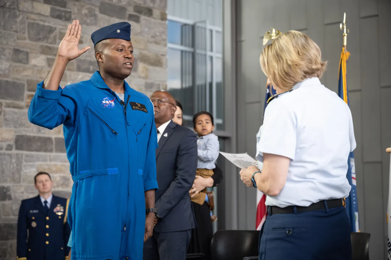 Image: DHS Senior Official Performing the Duties of the Deputy Secretary Kristie Canegallo Delivers Remarks at the Swearing in of Dr. Andre Douglas (006)