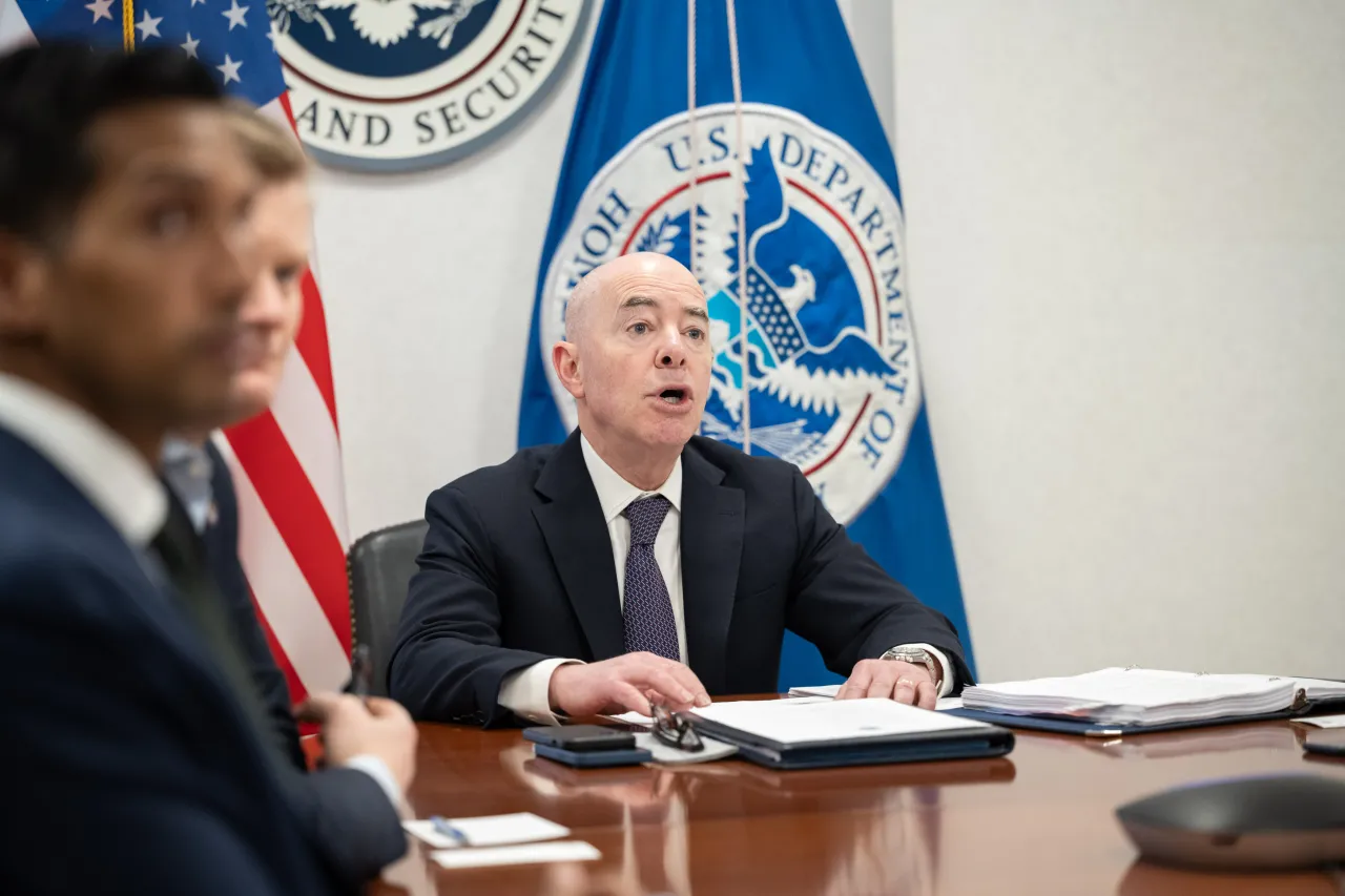 Image: DHS Secretary Alejandro Mayorkas Attends AISSB Meeting (002)