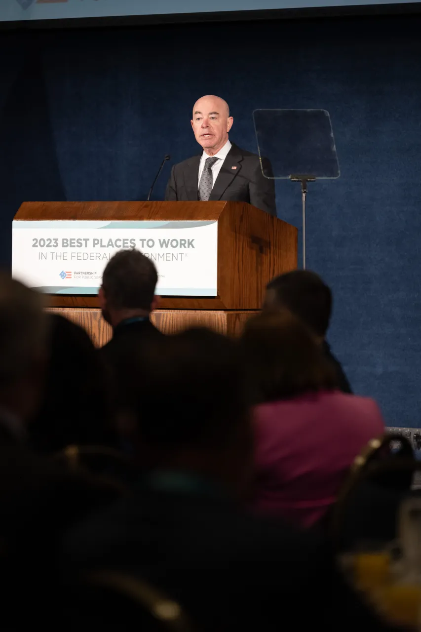 Image: DHS Secretary Alejandro Mayorkas Delivers Remarks on the Recognition of DHS Advancement on Partnership for Public Service List of “Best Places to Work” (004)