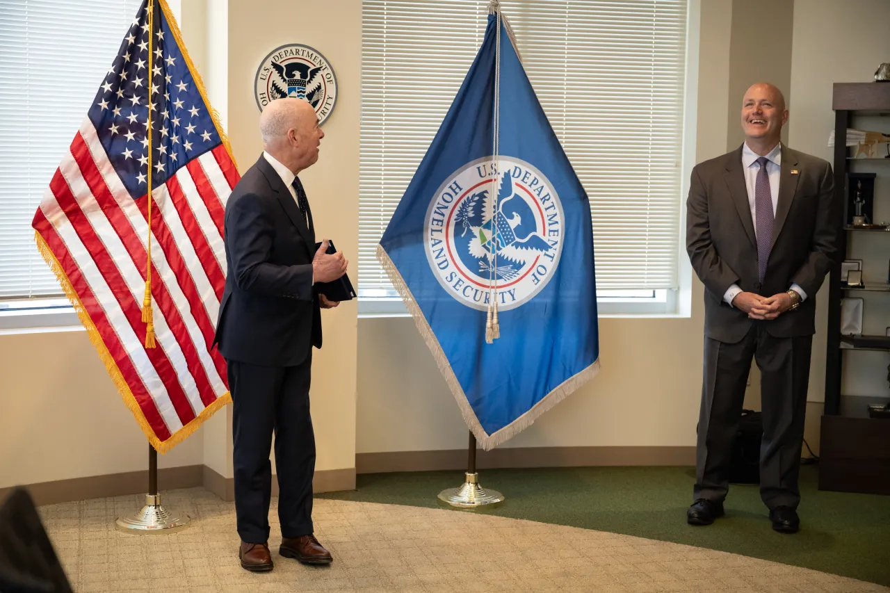 Image: DHS Secretary Alejandro Mayorkas Presentation of Distinguished Service Medal to ICE Deputy Director and Senior Official Performing the Duties of the Director (004)