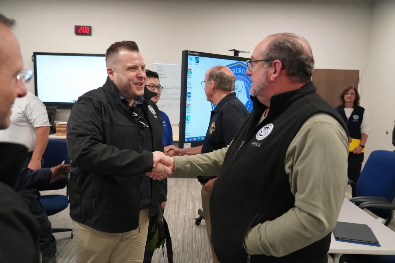 Image: FEMA and SBA's Associate Administrators Visit Spartanburg's Emergency Operation Center in SC. (001)