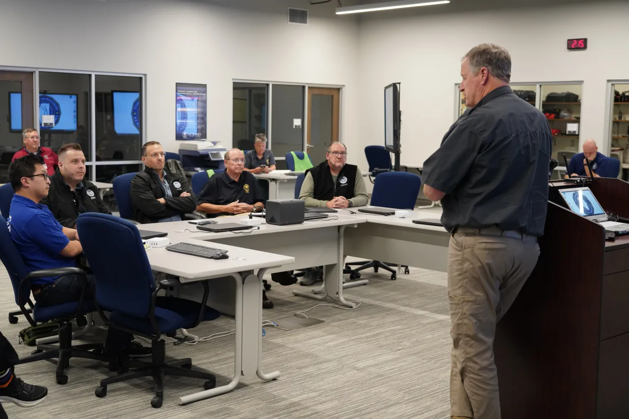 Image: FEMA and SBA's Associate Administrators Visit Spartanburg's Emergency Operation Center in SC. (004)