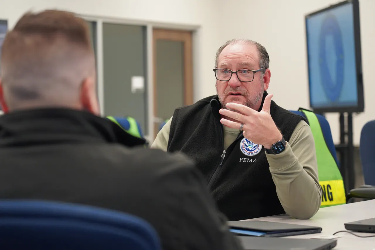 Image: FEMA and SBA's Associate Administrators Visit Spartanburg's Emergency Operation Center in SC. (014)