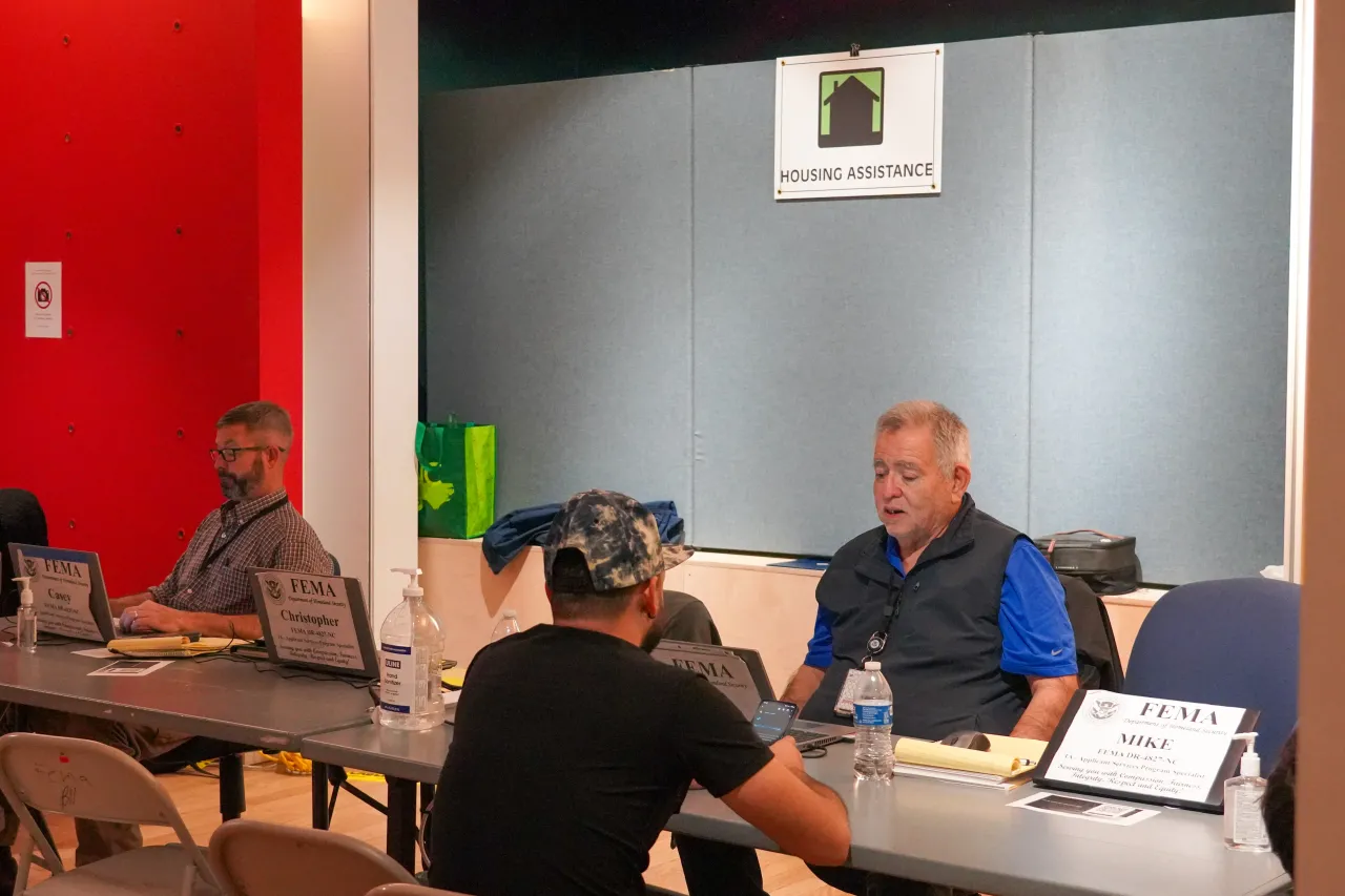 Image: FEMA Disaster Recovery Center Opens in Asheville Mall (008)