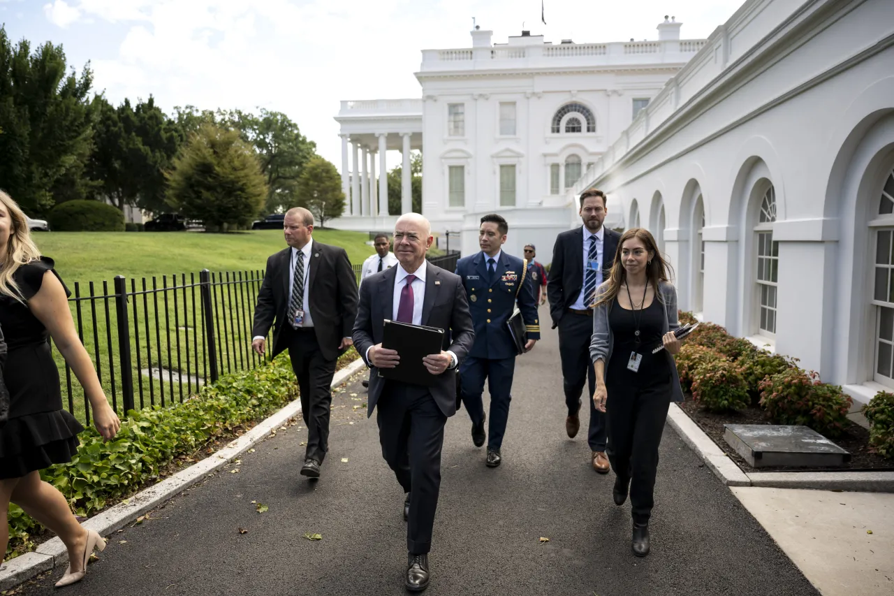 Image: DHS Secretary Alejandro Mayorkas delivers remarks at the White House Summit, Back to School Safely: Cybersecurity for K-12 Schools  (051)