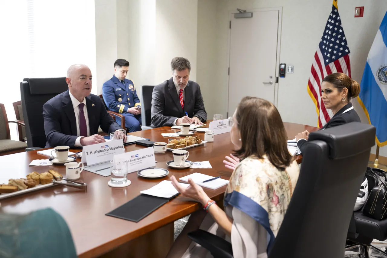 Image: DHS Secretary Alejandro Mayorkas Participates in a Bilateral Meeting with El Salvador Minister of Foreign Affairs (010)