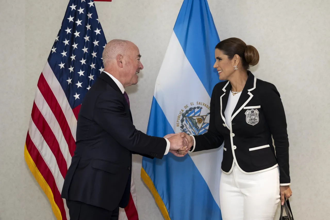 Image: DHS Secretary Alejandro Mayorkas Participates in a Bilateral Meeting with El Salvador Minister of Foreign Affairs (013)