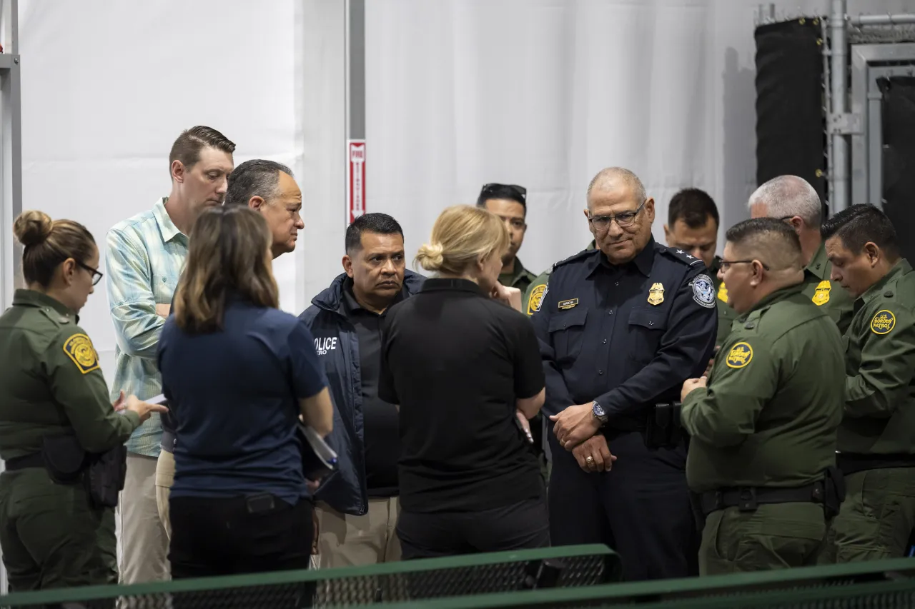 Image: DHS Acting Deputy Secretary Kristie Canegallo Visits the Border Patrol El Paso Hardened Facility   (037)