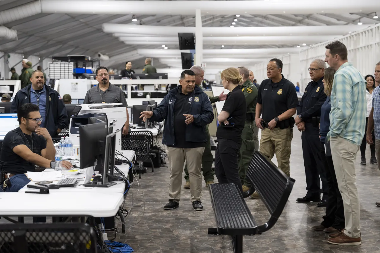 Image: DHS Acting Deputy Secretary Kristie Canegallo Visits the Border Patrol El Paso Hardened Facility   (040)