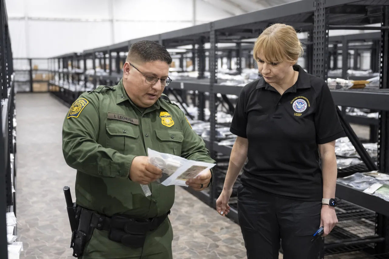 Image: DHS Acting Deputy Secretary Kristie Canegallo Visits the Border Patrol El Paso Hardened Facility   (051)