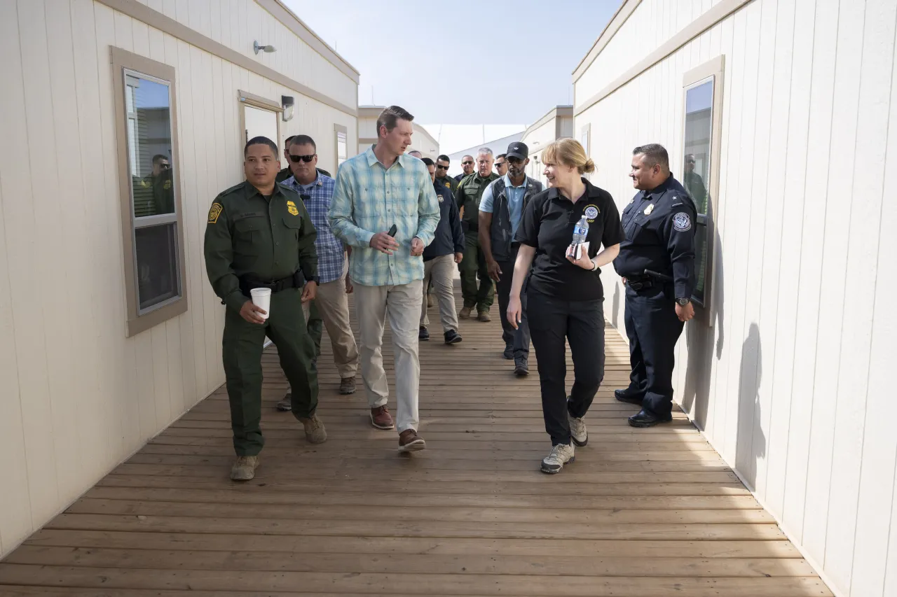 Image: DHS Acting Deputy Secretary Kristie Canegallo Visits the Border Patrol El Paso Hardened Facility   (065)