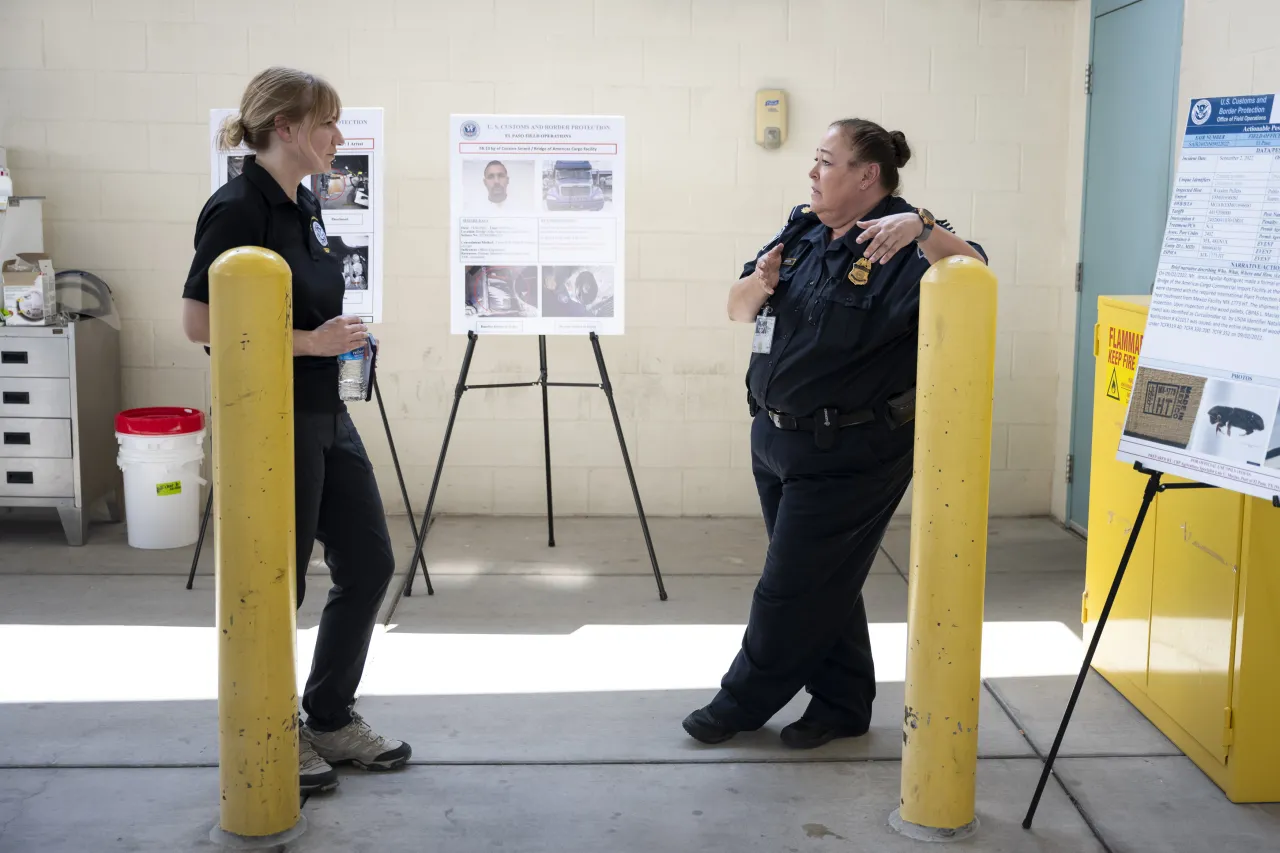 Image: DHS Acting Deputy Secretary Kristie Canegallo Tours the U.S. Customs and Border Protection Paso del Norte Port of Entry  (098)