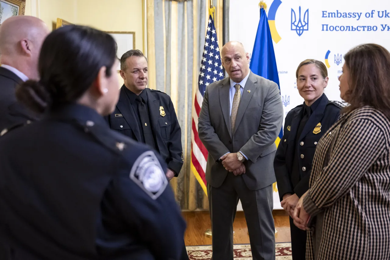 Image: DHS Secretary Alejandro Mayorkas Delivers Remarks at the Ukraine Cultural Artifacts Repatriation Ceremony (001)