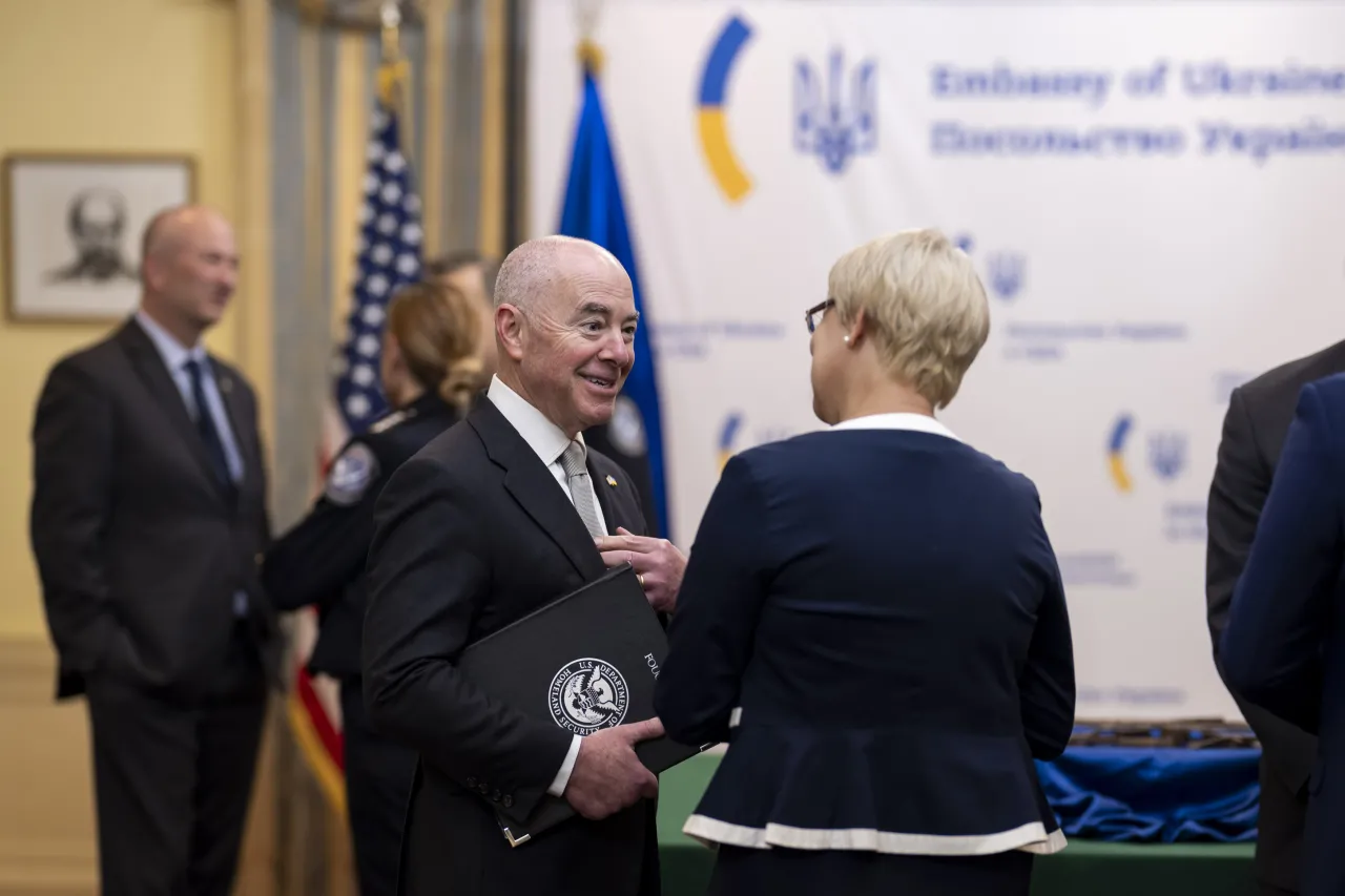 Image: DHS Secretary Alejandro Mayorkas Delivers Remarks at the Ukraine Cultural Artifacts Repatriation Ceremony (019)