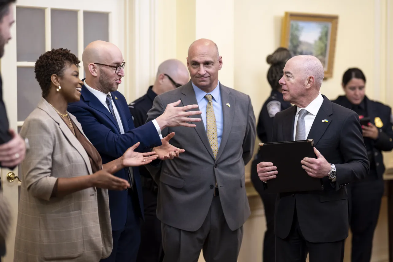 Image: DHS Secretary Alejandro Mayorkas Delivers Remarks at the Ukraine Cultural Artifacts Repatriation Ceremony (022)