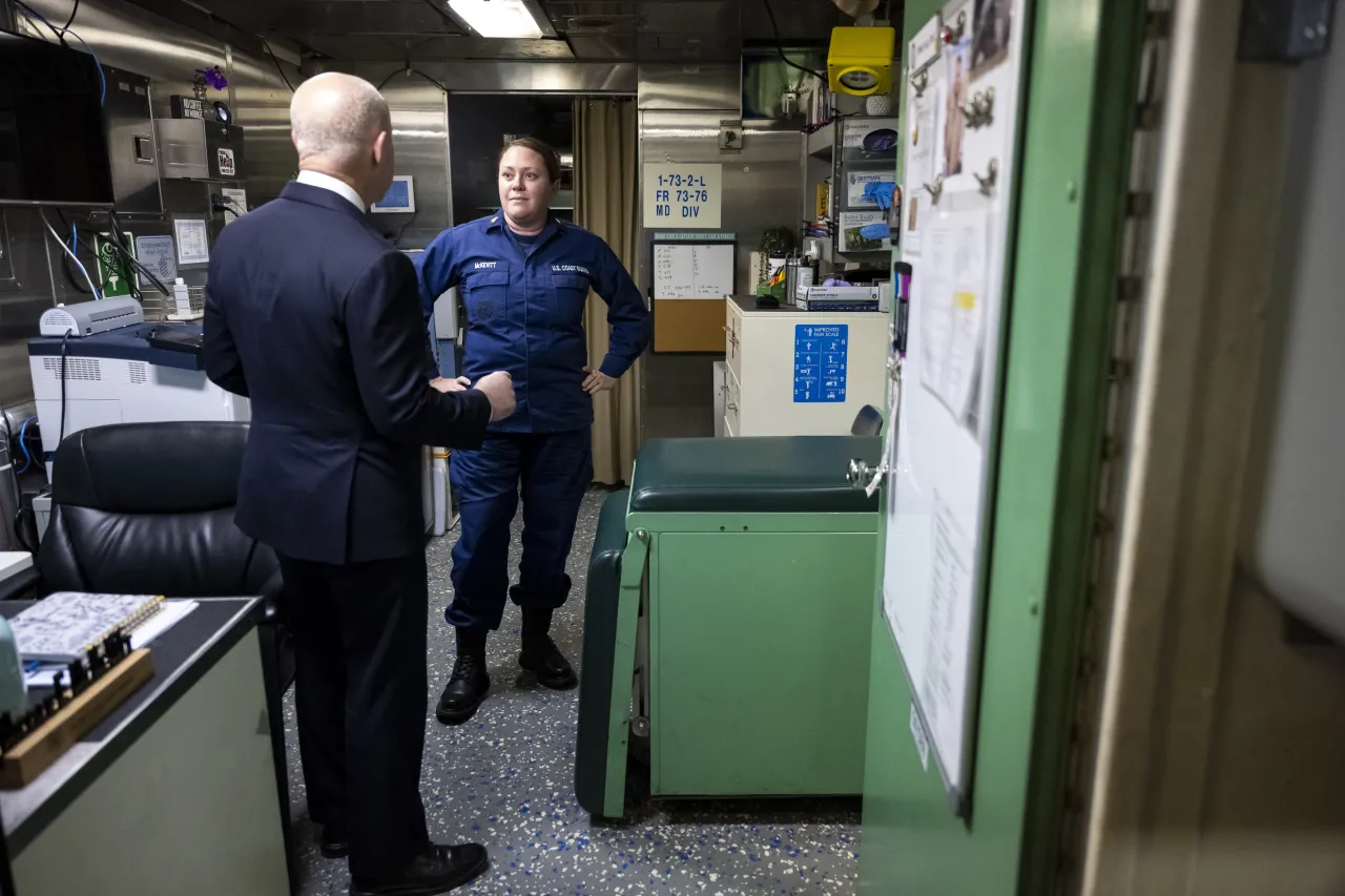 Image: DHS Secretary Alejandro Mayorkas Tours USCGC Stratton (010)