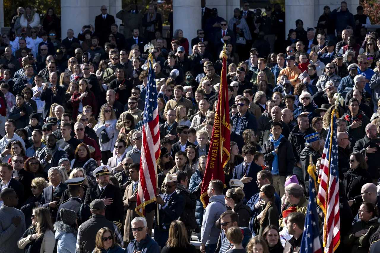 Image: DHS Secretary Alejandro Mayorkas Attends the Annual Veterans Day Ceremony at Arlington National Cemetery (016)