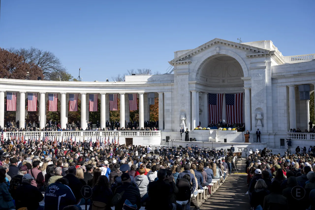 Image: DHS Secretary Alejandro Mayorkas Attends the Annual Veterans Day Ceremony at Arlington National Cemetery (024)