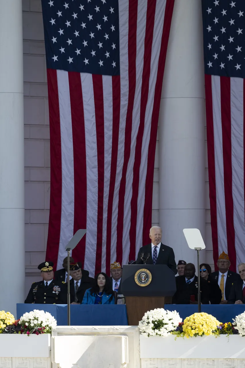 Image: DHS Secretary Alejandro Mayorkas Attends the Annual Veterans Day Ceremony at Arlington National Cemetery (025)