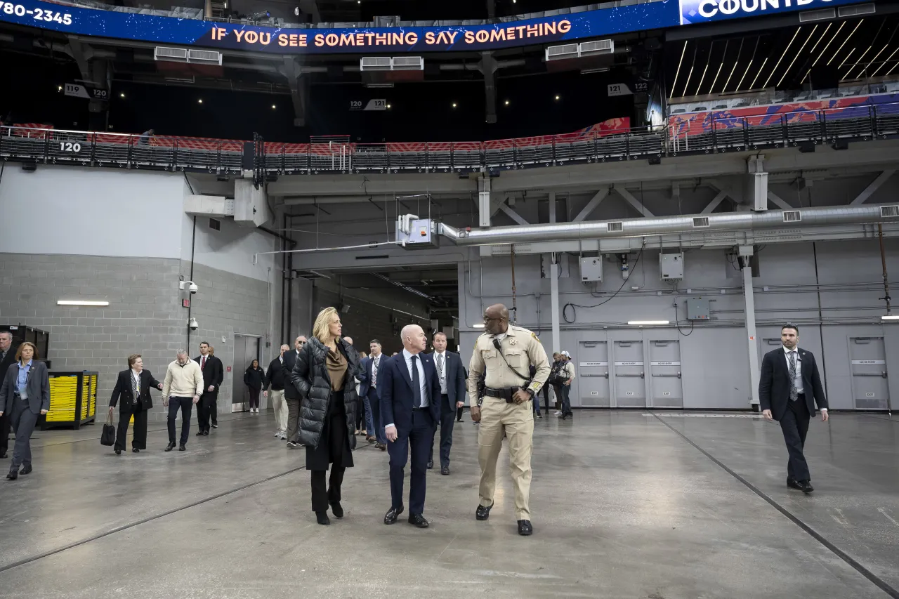 Image: DHS Works with NFL, Nevada, and Las Vegas Partners to Secure Super Bowl LVIII (147)