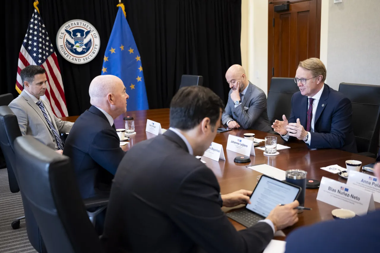 Image: DHS Secretary Alejandro Mayorkas Participates in a Bilateral Meeting with Frontex Delegation  (009)