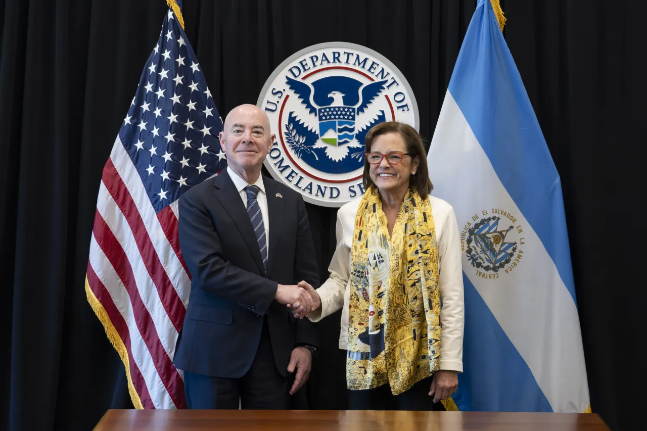 Image: DHS Secretary Alejandro Mayorkas Participates in a Bilateral Meeting with Salvadoran Foreign Minister Alexandra Hill Tinoco (010)
