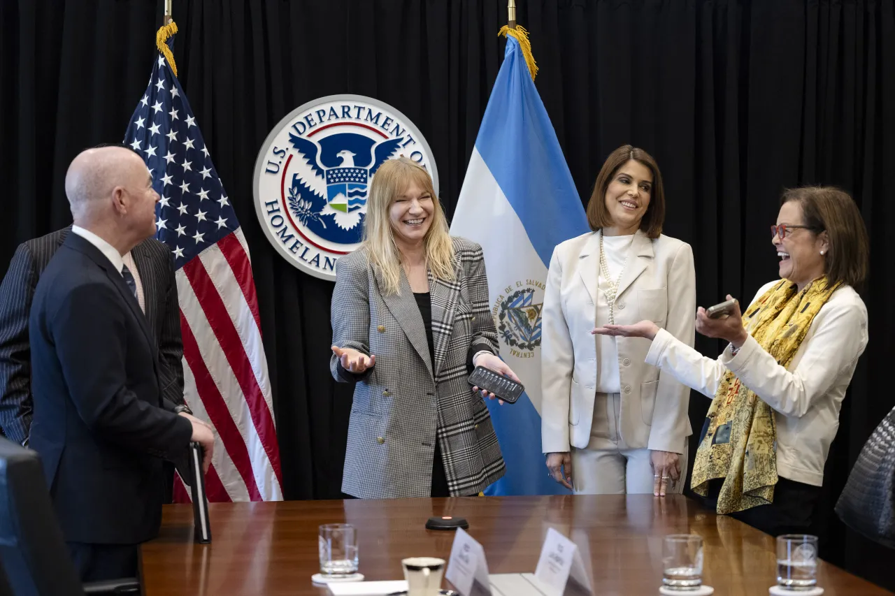 Image: DHS Secretary Alejandro Mayorkas Participates in a Bilateral Meeting with Salvadoran Foreign Minister Alexandra Hill Tinoco (012)