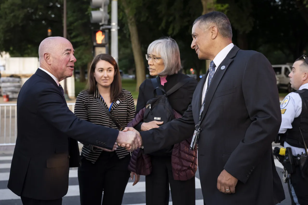 Image: DHS Secretary Alejandro Mayorkas Participates in the Annual Candlelight Vigil on the National Mall (002)