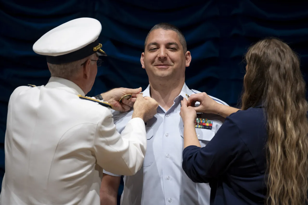 Image: DHS Secretary Alejandro Mayorkas Attends the USCG Vice Commandant’s Change of Watch  (032)