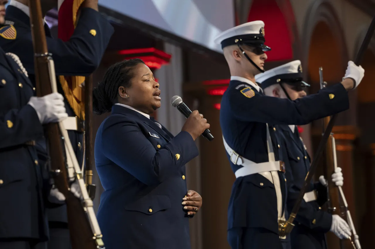 Image: DHS Secretary Alejandro Mayorkas Gives Remarks at USCG Foundation Tribute to The Coast Guard (005)