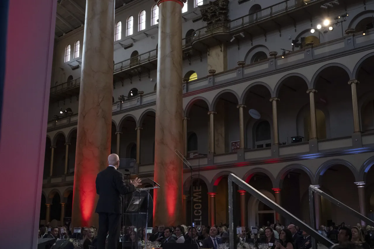 Image: DHS Secretary Alejandro Mayorkas Gives Remarks at USCG Foundation Tribute to The Coast Guard (009)