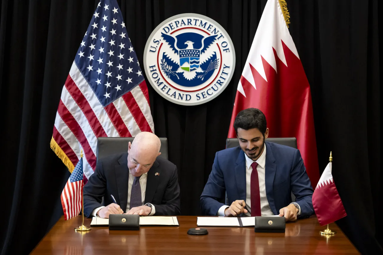 Image: DHS Secretary Alejandro Mayorkas Participates in a Bilateral Meeting with Qatar Minister of Interior  (019)