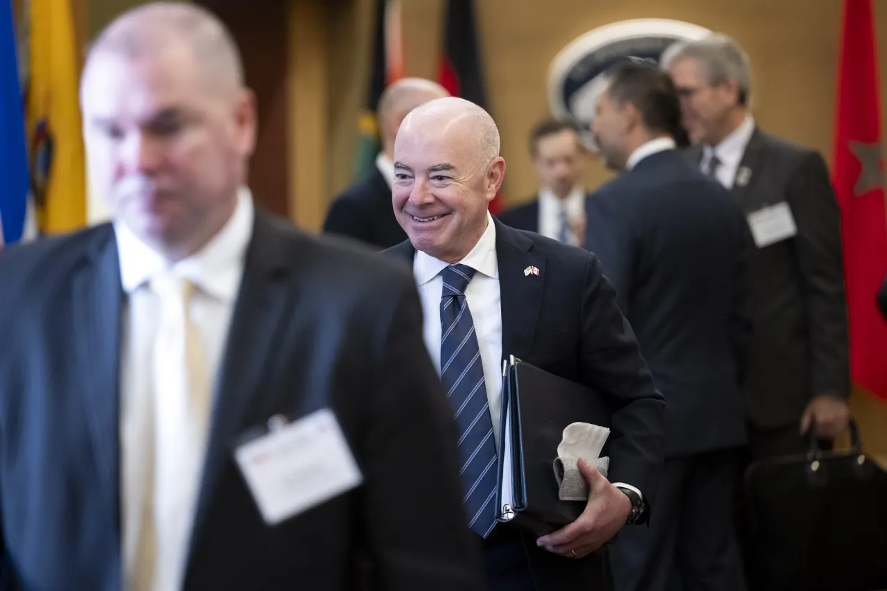 Image: DHS Secretary Alejandro Mayorkas Attends the U.S.-Canada Cross Border Crime Forum  (005)