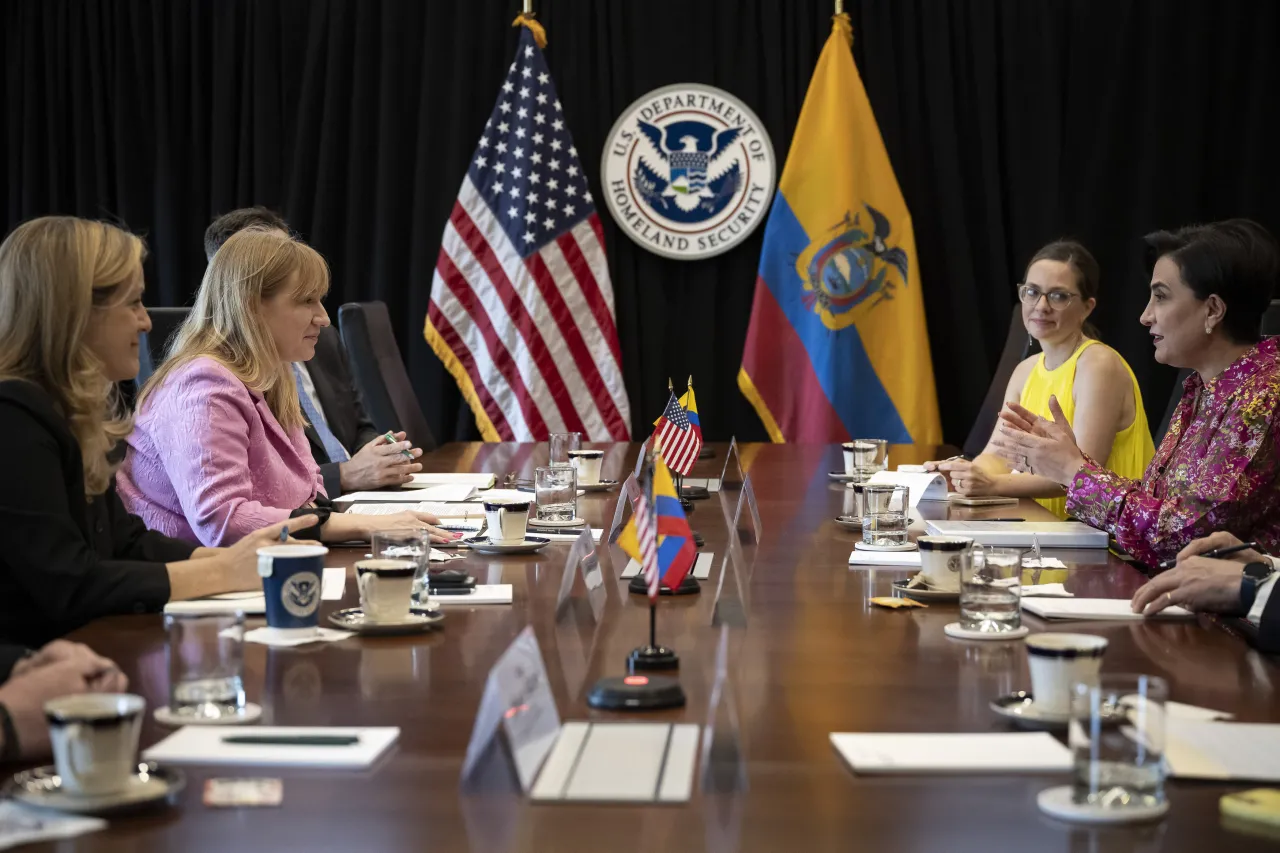 Image: Department of Homeland Security (DHS), Senior Official Performing the Duties of the Deputy Secretary, Kristie Canegallo, attends a Bilateral Meeting with Ecuadorian Minister of Foreign Affairs and Human Mobility  (012)