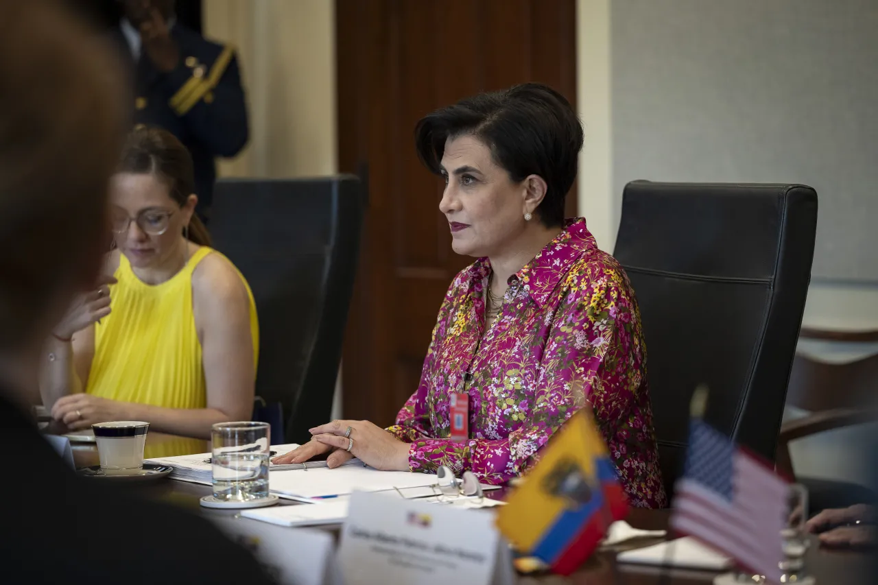 Image: Department of Homeland Security (DHS), Senior Official Performing the Duties of the Deputy Secretary, Kristie Canegallo, attends a Bilateral Meeting with Ecuadorian Minister of Foreign Affairs and Human Mobility  (014)