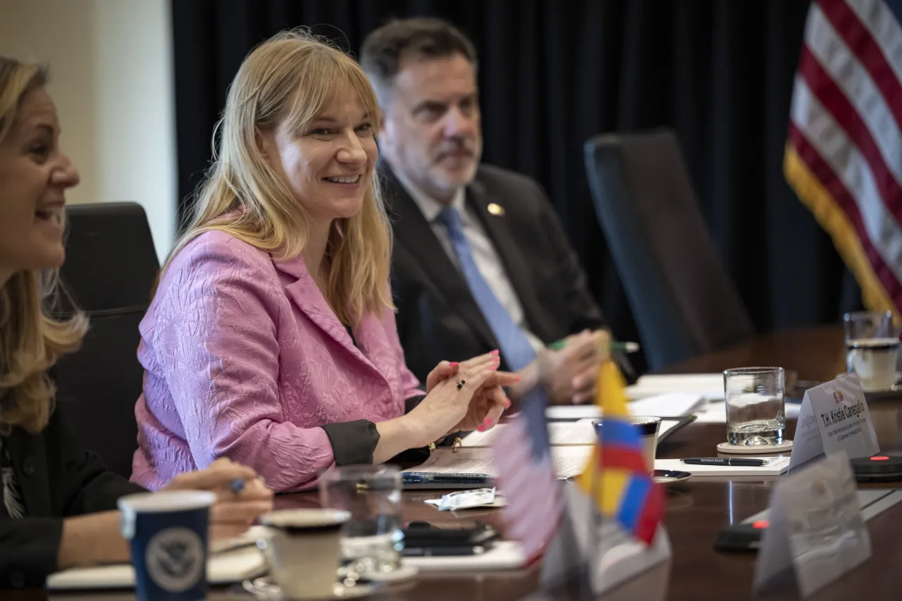 Image: Department of Homeland Security (DHS), Senior Official Performing the Duties of the Deputy Secretary, Kristie Canegallo, attends a Bilateral Meeting with Ecuadorian Minister of Foreign Affairs and Human Mobility  (016)