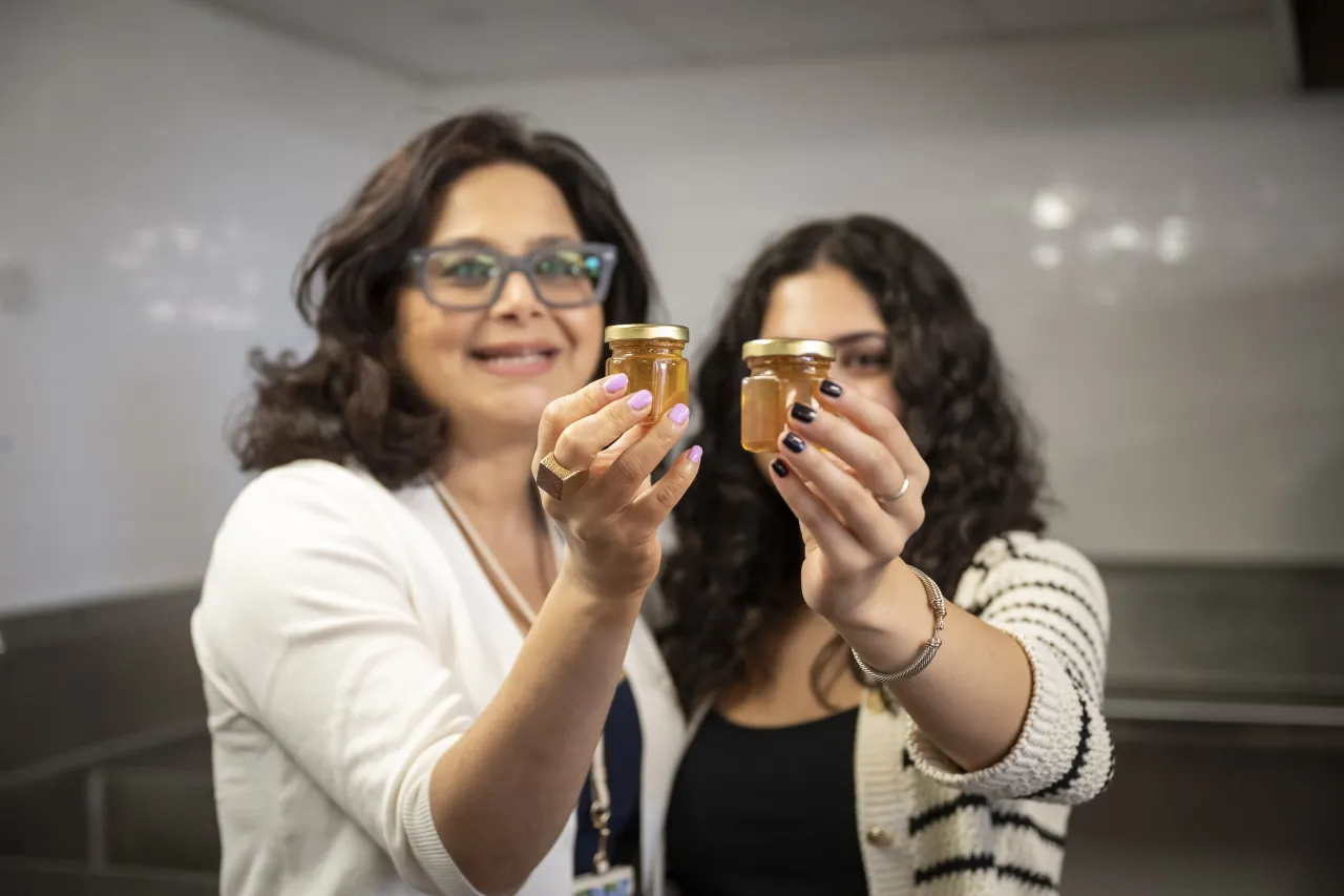 Image: DHS Members Participate in Third Annual St. Elizabeths Honey Extraction (047)