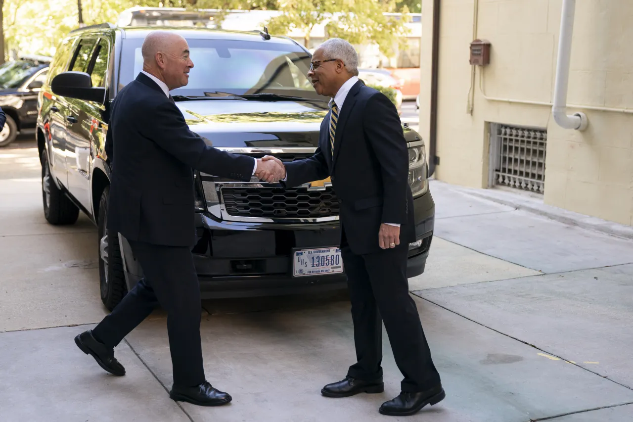 Image: DHS Secretary Alejandro Mayorkas Participates in a Speaker Series at St. John’s Church  (001)