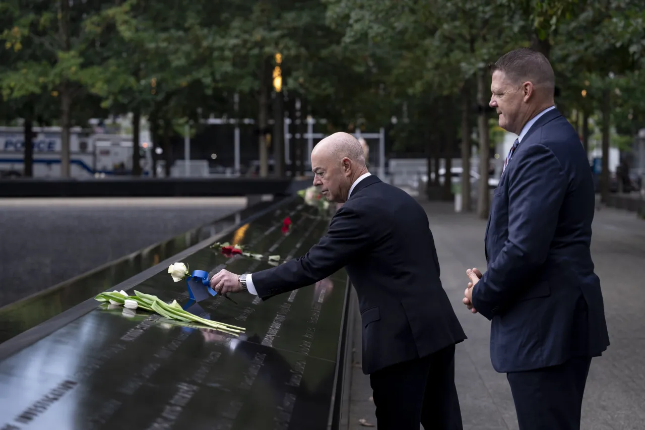 Image: DHS Secretary Alejandro Mayorkas Attends the NYC 9/11 Remembrance Ceremony (006)