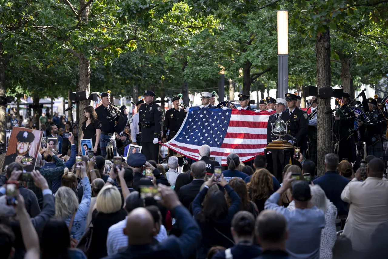 Image: DHS Secretary Alejandro Mayorkas Attends the NYC 9/11 Remembrance Ceremony (009)