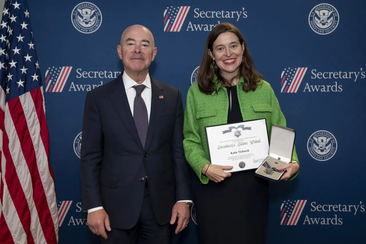 Image: DHS Secretary Alejandro Mayorkas Presents the 2024 Secretary’s Awards (016)