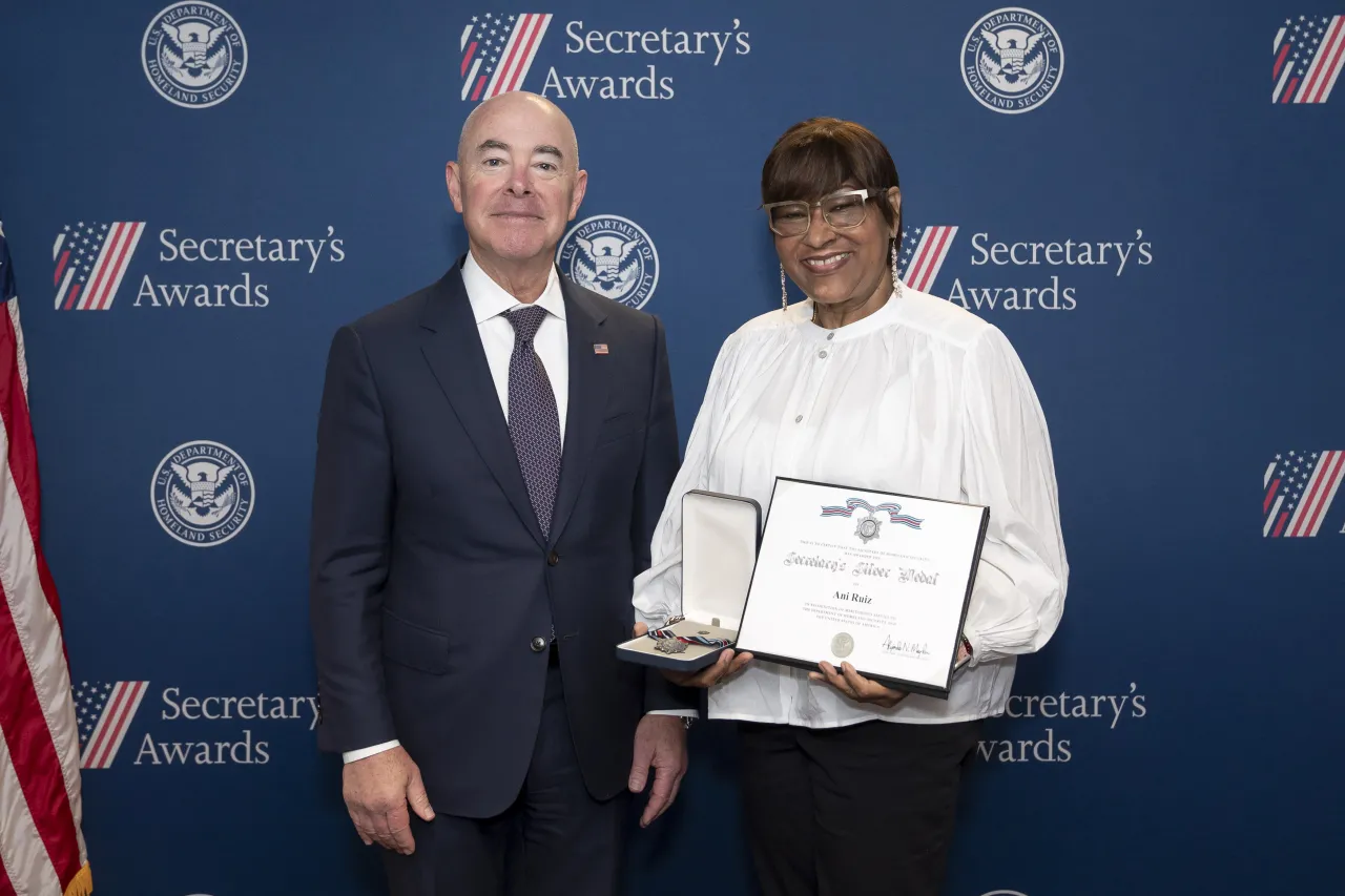 Image: DHS Secretary Alejandro Mayorkas Presents the 2024 Secretary’s Awards (019)